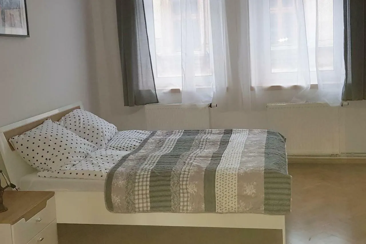 Apartament Zamkowa Street. *Wawel*Ice *Bulwary Wislane Apartment Krakow